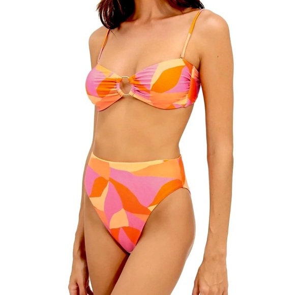 Vix Greta Ring Bandeau Bikini Top | Gigi Hot Pants Bottom - Picture 8 of 14